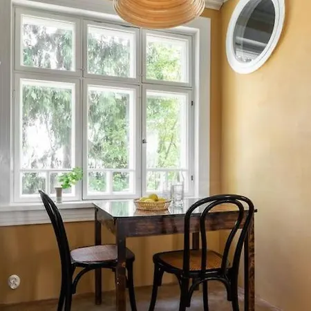 Apartament Asunto Kauniissa Puutalossa, P-paikka
